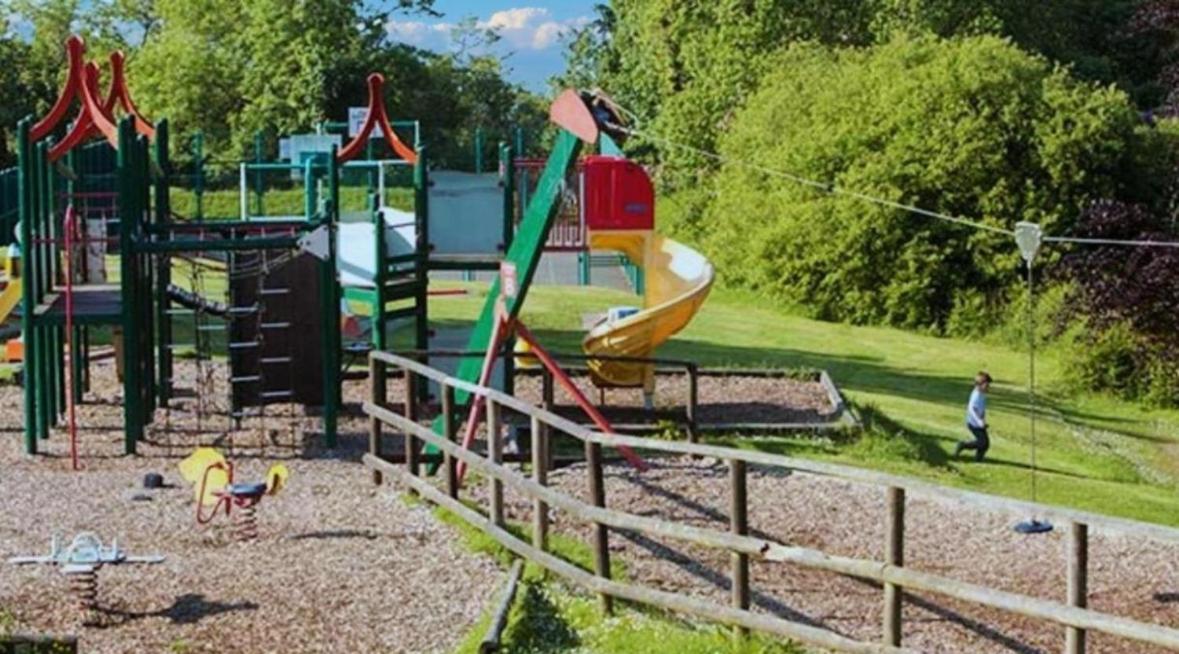 Kmc-Country Breaks Bideford Bay At Glade Apartment Bucks Mills Exterior photo