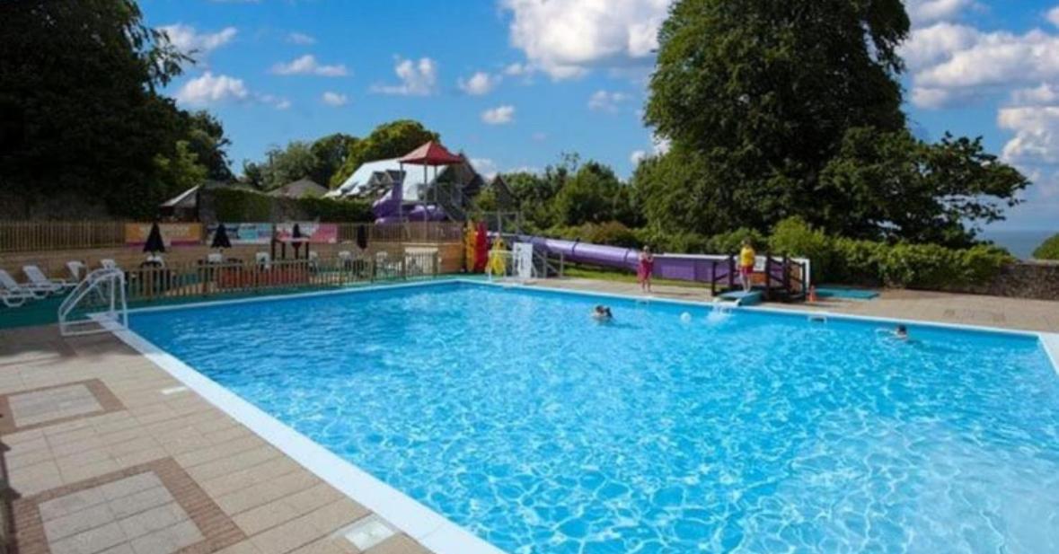 Kmc-Country Breaks Bideford Bay At Glade Apartment Bucks Mills Exterior photo